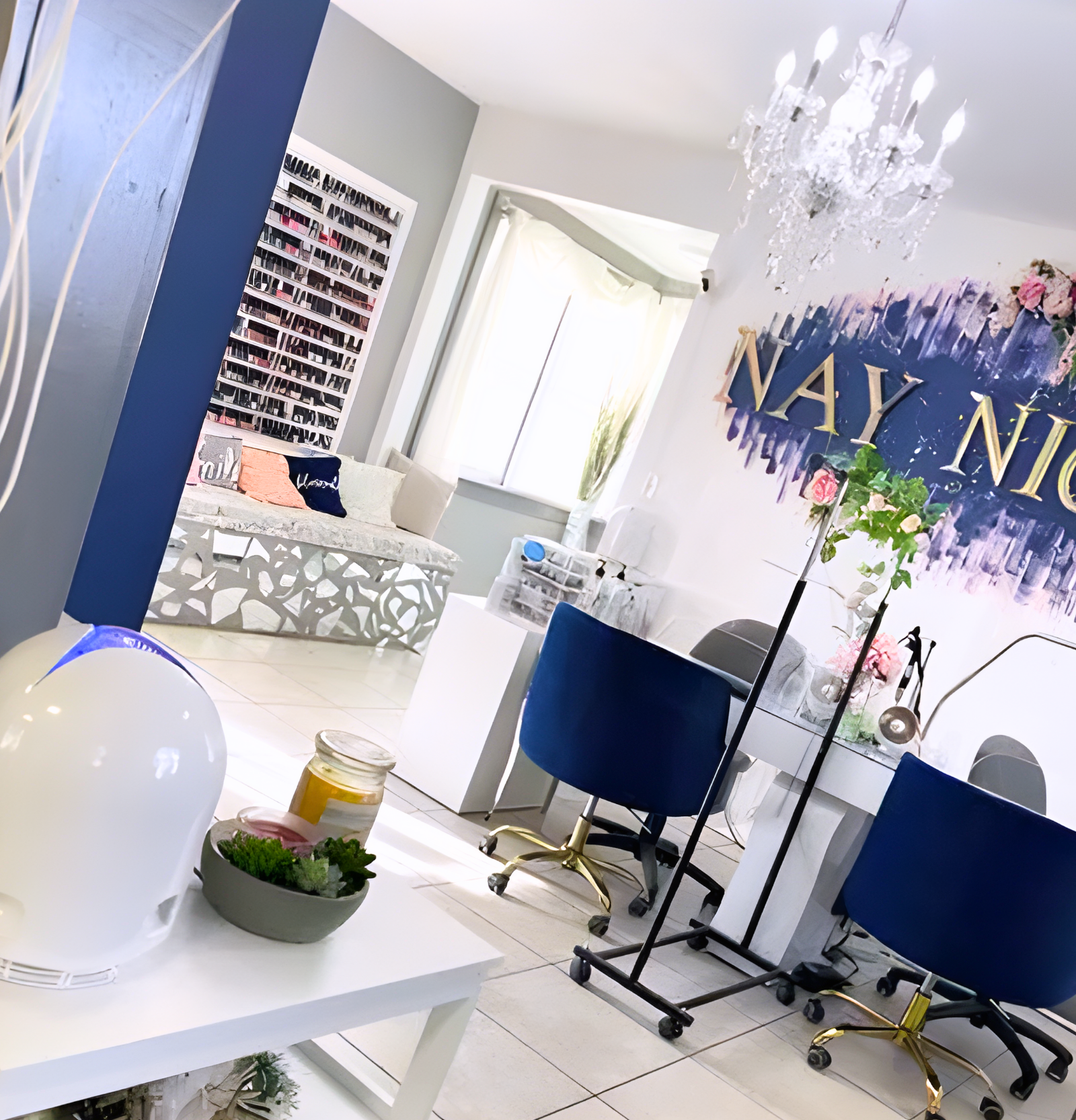 Nay Nicole Salon (1)